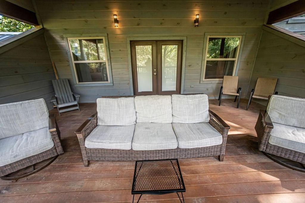 Merlot Mountain - Heated Spa Pool And Hot Tub! Cabin Broken Bow Exteriör bild