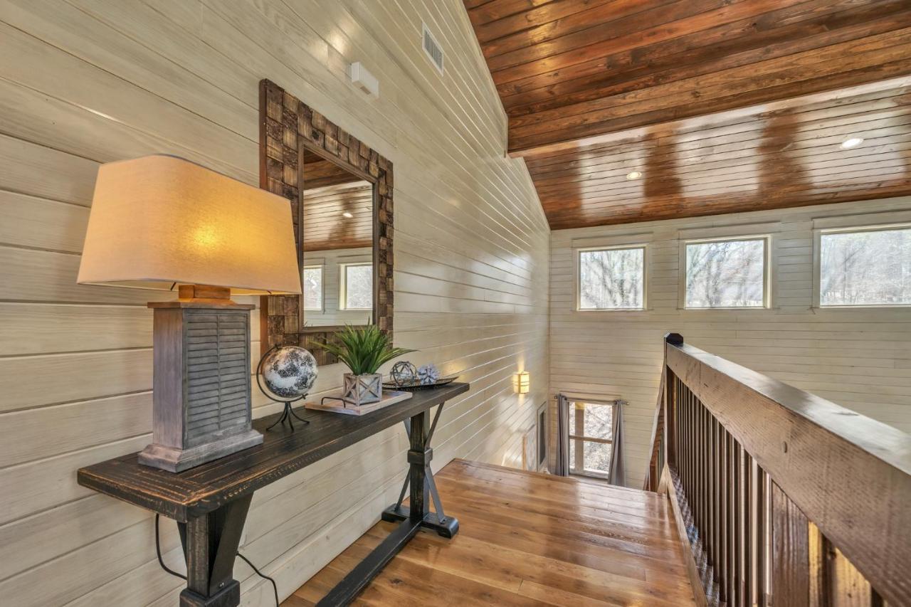 Merlot Mountain - Heated Spa Pool And Hot Tub! Cabin Broken Bow Exteriör bild